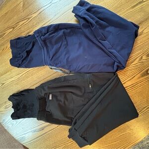 FIGS Maternity Navy and Black Jogger SCRUB pants